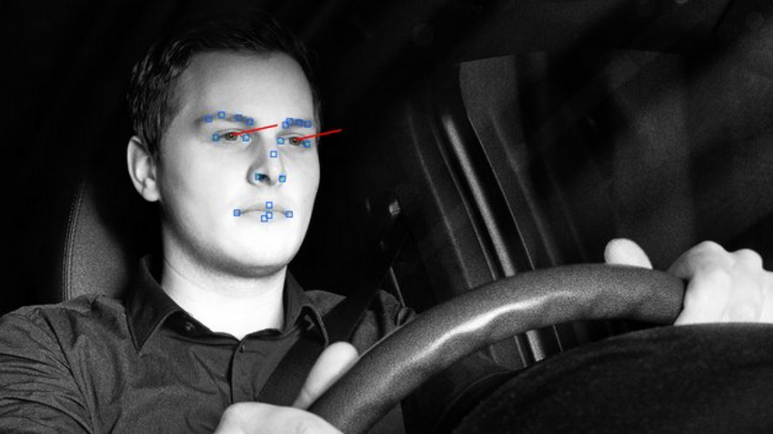 Sicherheitstechnik: Konzeptfahrzeug erkennt abgelenkten Fahrer