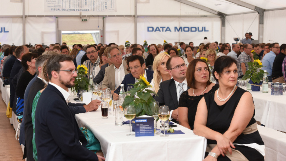 Data Modul feiert Jubiläum Produktionsstandort in Weikersheim wird 60
